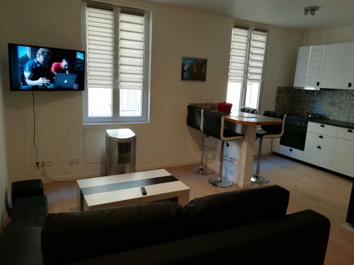 Apartmán T3 Place Sadi Carnot La Ciotat Exteriér fotografie